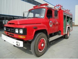 Camions de pompiers utilisés par 4x2 de Dongfeng
