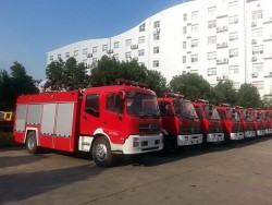 Camion de lutte contre l'incendie de réservoir d'eau d'EQ5208 Dongfeng
