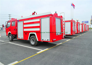 Chine Camion de lutte contre l'incendie de délivrance de secours avec le réservoir d'eau de la pompe à incendie 4000Liters fournisseur