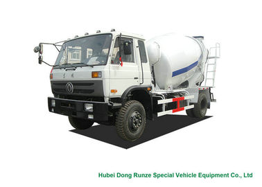 Chine Camion concret mobile industriel de l'agitateur 4x2/4x4 6 CBM avec 3 Seater fournisseur