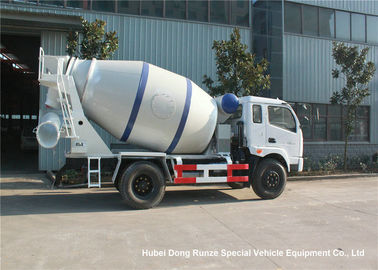 Chine Camion industriel 6cbm 6120 x 2200 x 2600mm de mélangeur concret de Huyndai Nanjun fournisseur