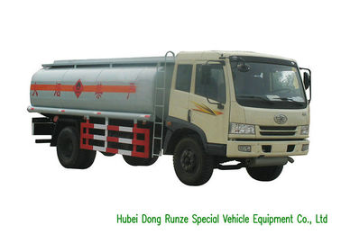 Chine Camion-citerne aspirateur mobile de camions-citernes de FAW 15000Liter/de carburant avec la pompe à essence de PTO fournisseur