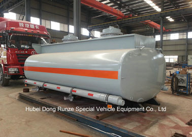 Chine Le corps de réservoir d'acide chlorhydrique pour le camion troque le PE rayé par acier 16mm -18mm 8CBM- 25CBM fournisseur