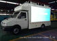 Camion visuel polychrome de l'écran LED d'IVECO P10 avec la boîte de panneau d'affichage de Digital LED fournisseur