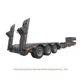 Chine Remorque de plate-forme de Lowbed de Tri axe de commode de col de cygne transportant l'excavatrice lourde de grippage d'équipement fournisseur