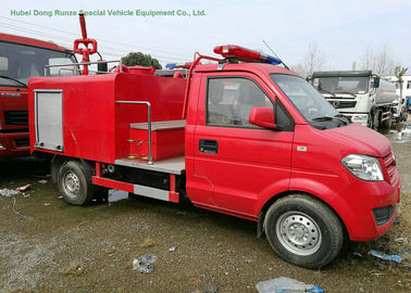 Chine Camion de lutte contre l'incendie d'entraînement de main gauche avec de l'eau portatif pompe à incendie d'essence 1CBM fournisseur