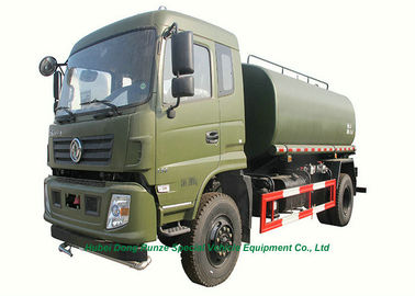 Chine camion de Bowser de l'eau de 4X4 Off Road 8000L avec l'arroseuse de pompe à eau pour la livraison et le jet de l'eau fournisseur