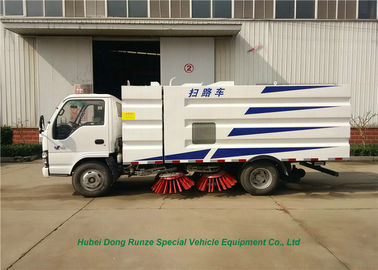 Chine Camion extérieur de balayeuse de route d'Isuzu de vide/véhicule urbain de nettoyage de route de rue fournisseur