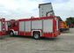 Camion industriel de lutte contre l'incendie 4x2 avec le réservoir de l'eau/mousse capacité de 6 - 8 tonnes fournisseur