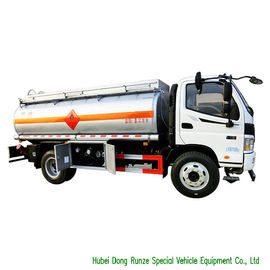 Camion de réservoir liquide de route de FOTON 8000L pour le transport d'huile de pétrole avec la pompe à huile de PTO fournisseur